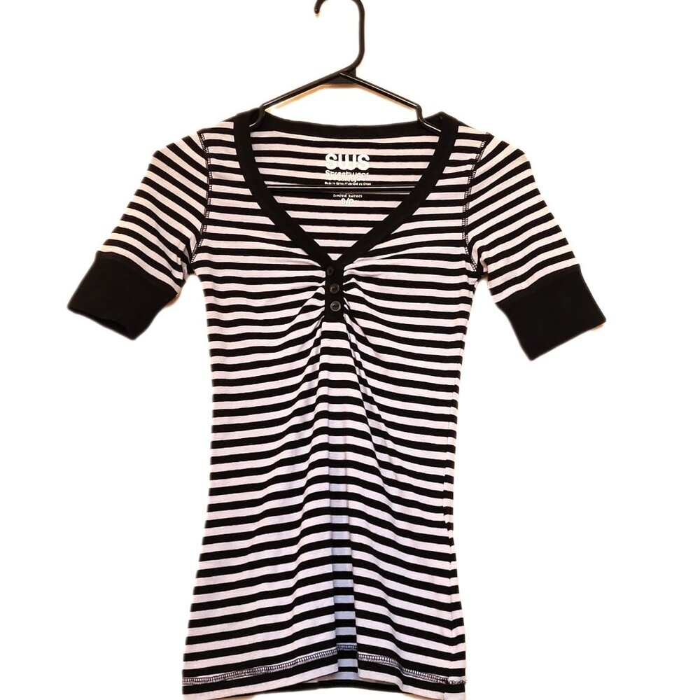 STREETWEAR SOCIETY Black & White Women's Short Sleeve Top Shirt Y2K SWS Small